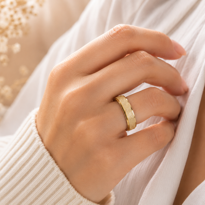 Gold Glitter Spinner Ring